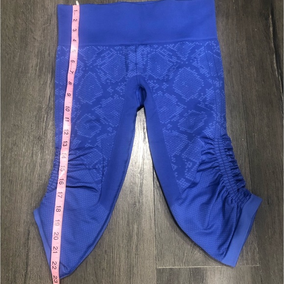 Lululemon Ebb Flow Crop Leggings - Picture 3 of 7